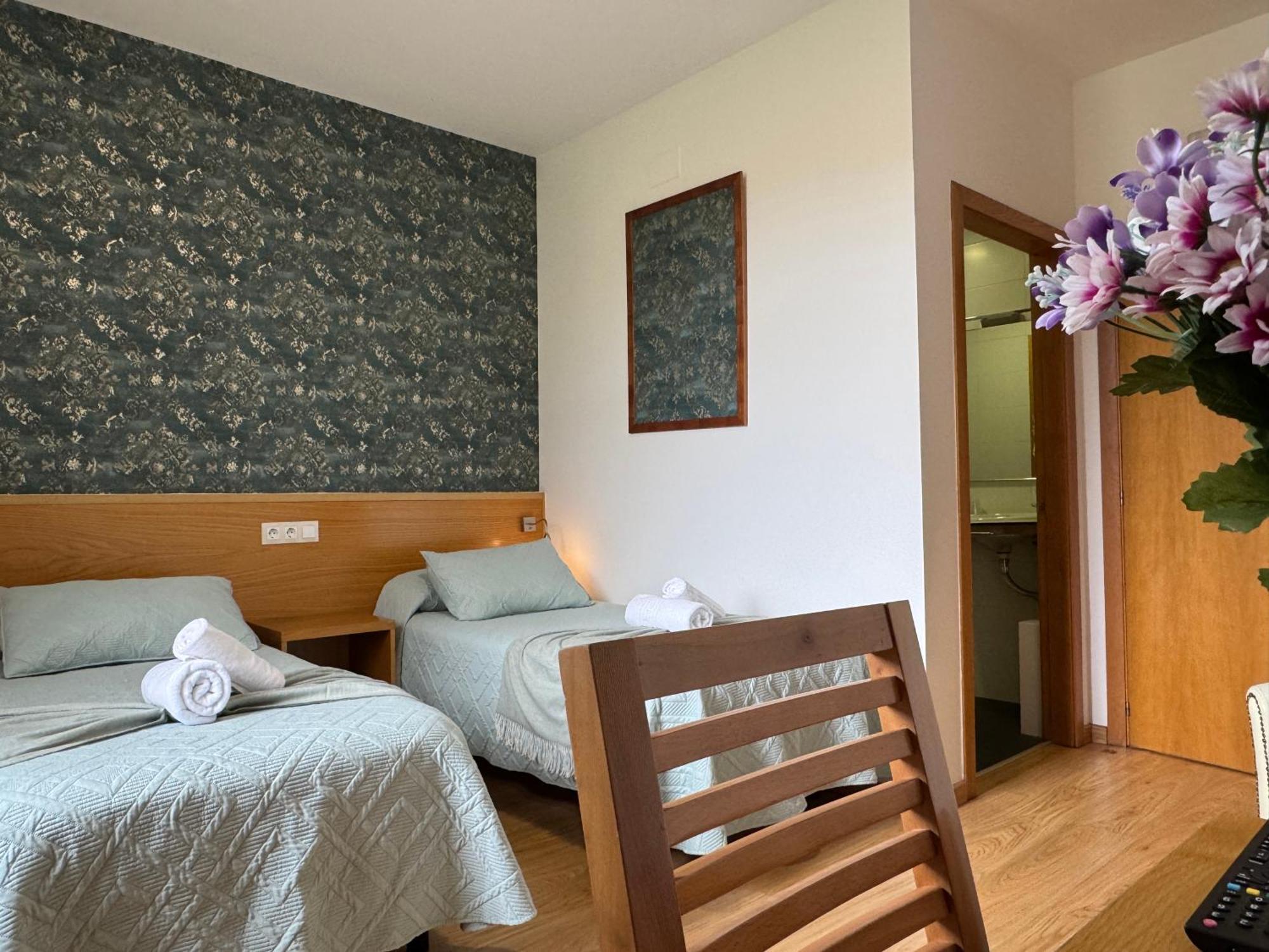Complexo Xacobeo Hotel Triacastela Luaran gambar